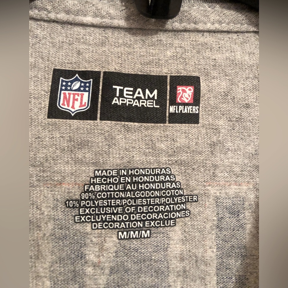 Denver Broncos Manning #18 size M tshirt in grey - Picture 8 of 8